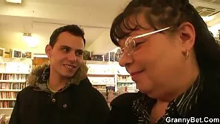 واچ کوئی دوپہر سکس جدید ایرانی کے کھانے کے وقفے کے نئے hentai فحش مزاحیہ